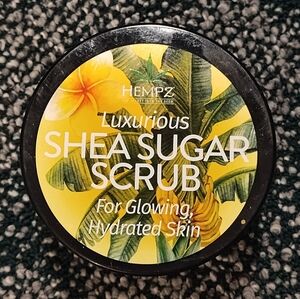 NEW! Hempz Body Scrub Floral Banana 7.3oz